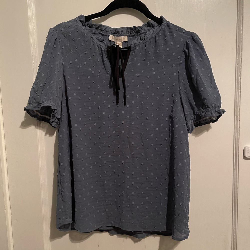 Cute blue blouse